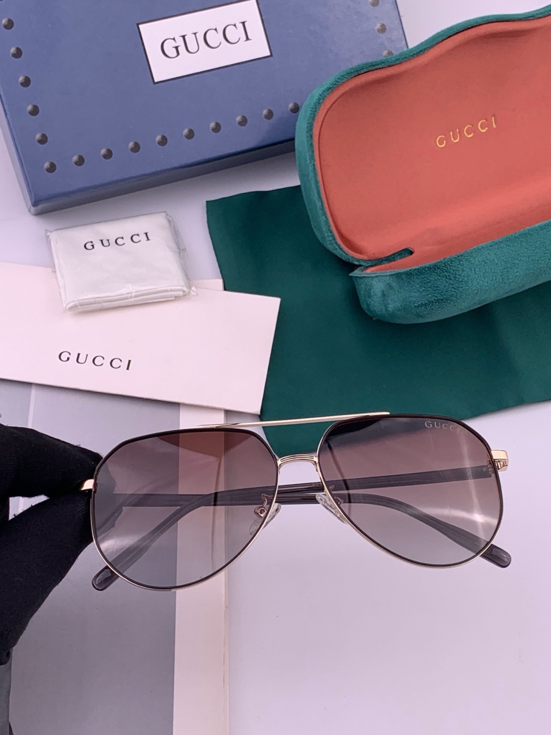 Очки Gucci