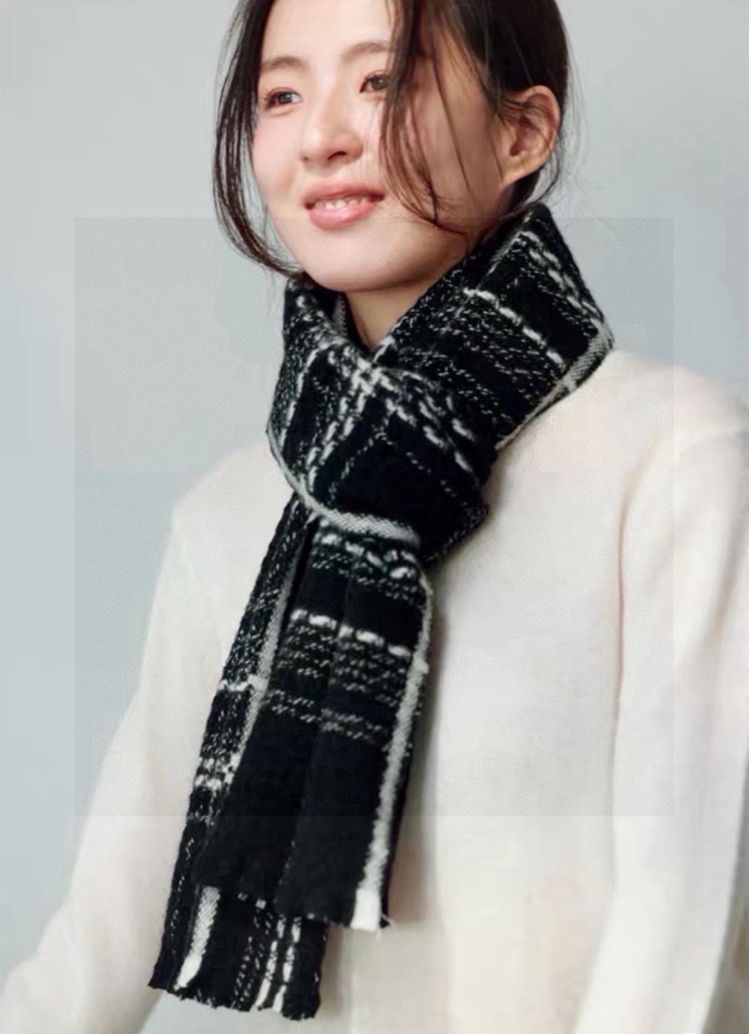 ‼️新😘😘香奈儿（CHANEL）年度最美‼️ 【双C编织格纹披肩】独家渠道原单货‼️年度最新力作 顶极高