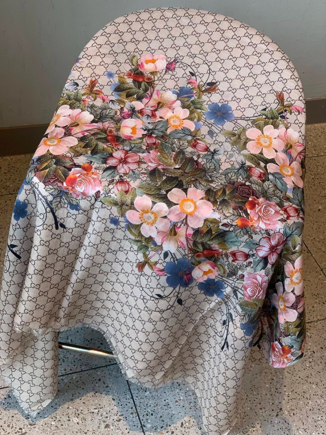 💟秀外慧中，美到过分❗️上身效果疯狂的喜欢❗️Gucci New~300支高端戒指绒！真心美爆了的设计，