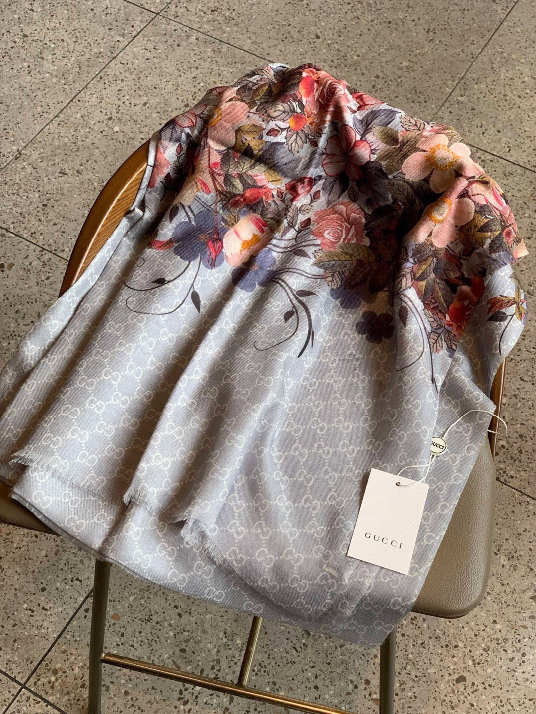 💟秀外慧中，美到过分❗️上身效果疯狂的喜欢❗️Gucci New~300支高端戒指绒！真心美爆了的设计，