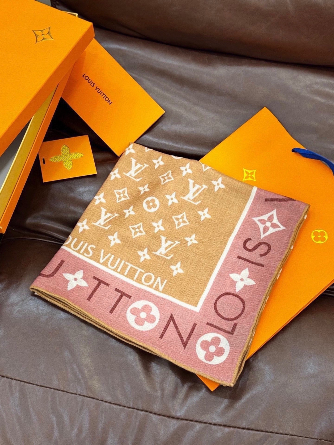 MONOGRAM INFINITY 140丝绒方巾【140顶级丝绒双面同色】Monogram Infin