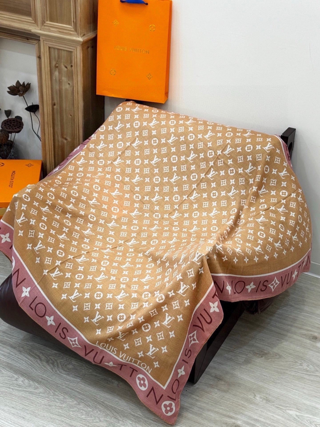 MONOGRAM INFINITY 140丝绒方巾【140顶级丝绒双面同色】Monogram Infin