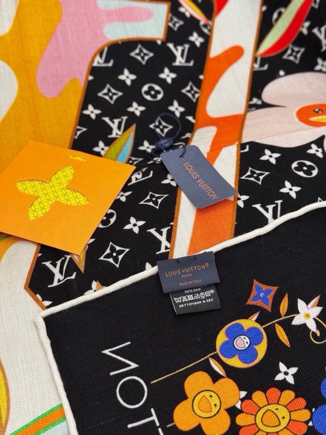 LV x TM SUPERFLAT FLOWERS 140 披肩 【140顶级丝绒双面同色印花】 LV x TM Mon