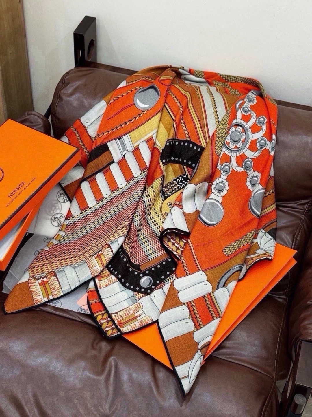 💟上新💞 【双面同色】HERMES 牛逼爆款单款单色 绝对顶级品质】💣超值回馈🎀绝对会尖叫的专柜品质😈💎此款是H限量款，