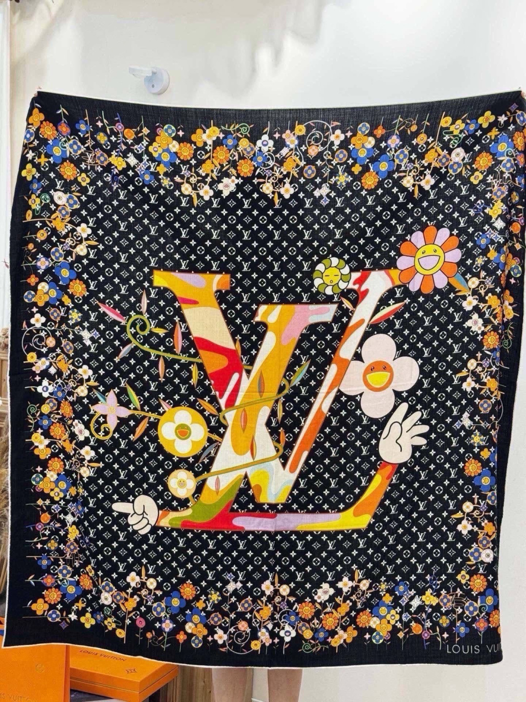 LV x TM SUPERFLAT FLOWERS 140 披肩 【140顶级丝绒双面同色印花】 LV x TM Mon