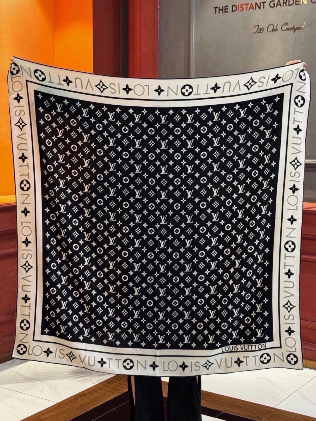 MONOGRAM INFINITY 140丝绒方巾 【140顶级丝绒双面同色】 Monogram Infinity 方巾