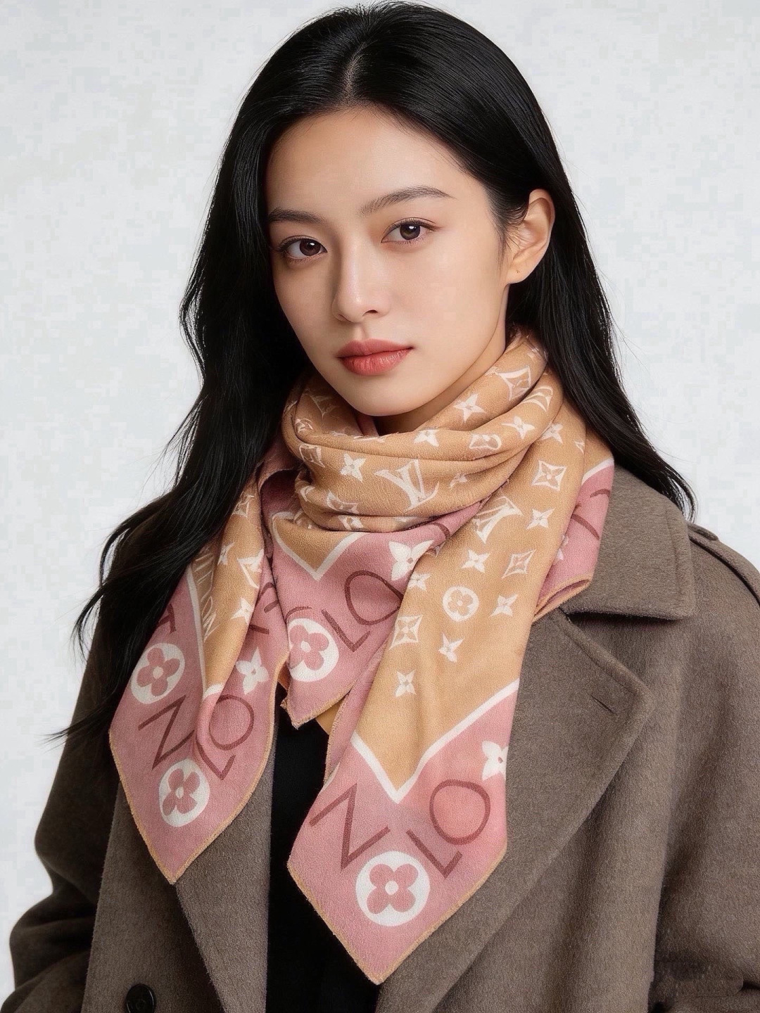 MONOGRAM INFINITY 140丝绒方巾 【140顶级丝绒双面同色】 Monogram Infinity 方巾 MONOGRAM INFINITY 140丝绒方巾 【140顶级丝绒双面同色】 Monogram Infinity 方巾