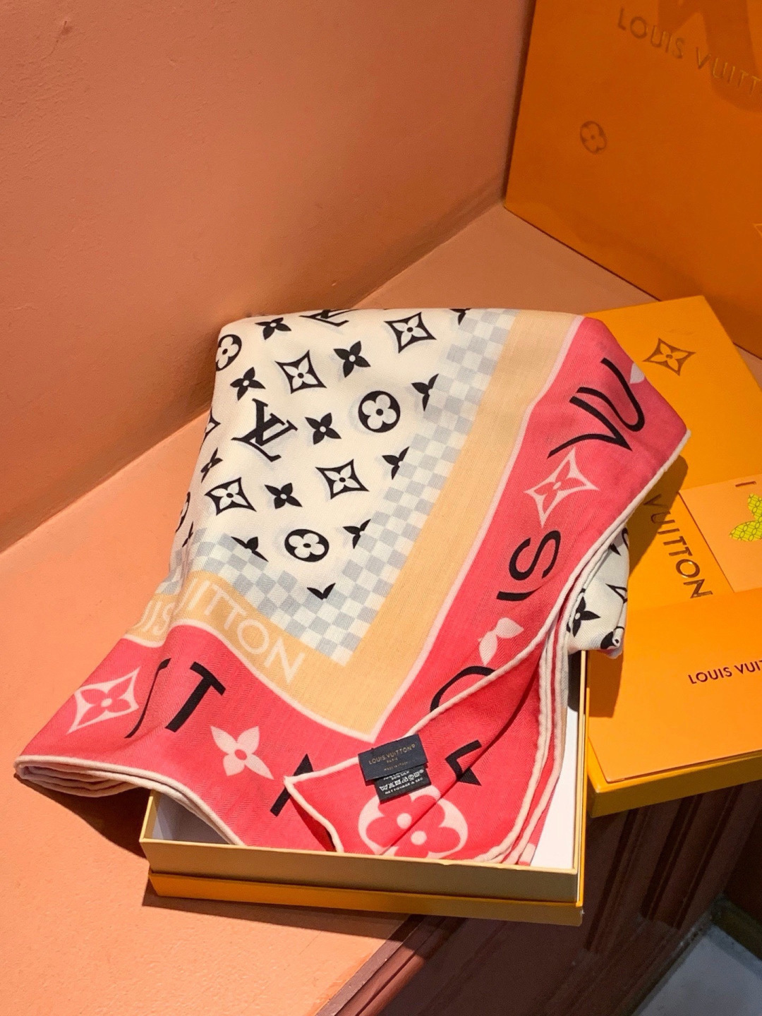 MONOGRAM INFINITY 140丝绒方巾 【140顶级丝绒双面同色】 Monogram Infinity 方巾