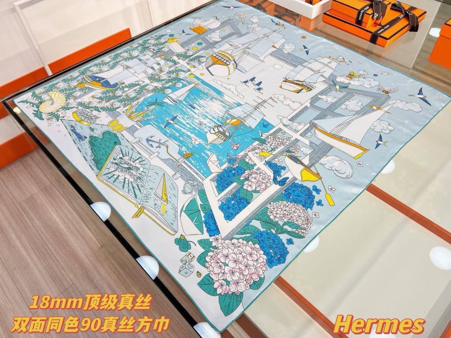 “诗意遨游”90方巾 手工卷边斜纹真丝方巾（100%桑蚕丝）。 这款爱马仕的经典单品展现强大而迷人的女性魅力精髓。此90