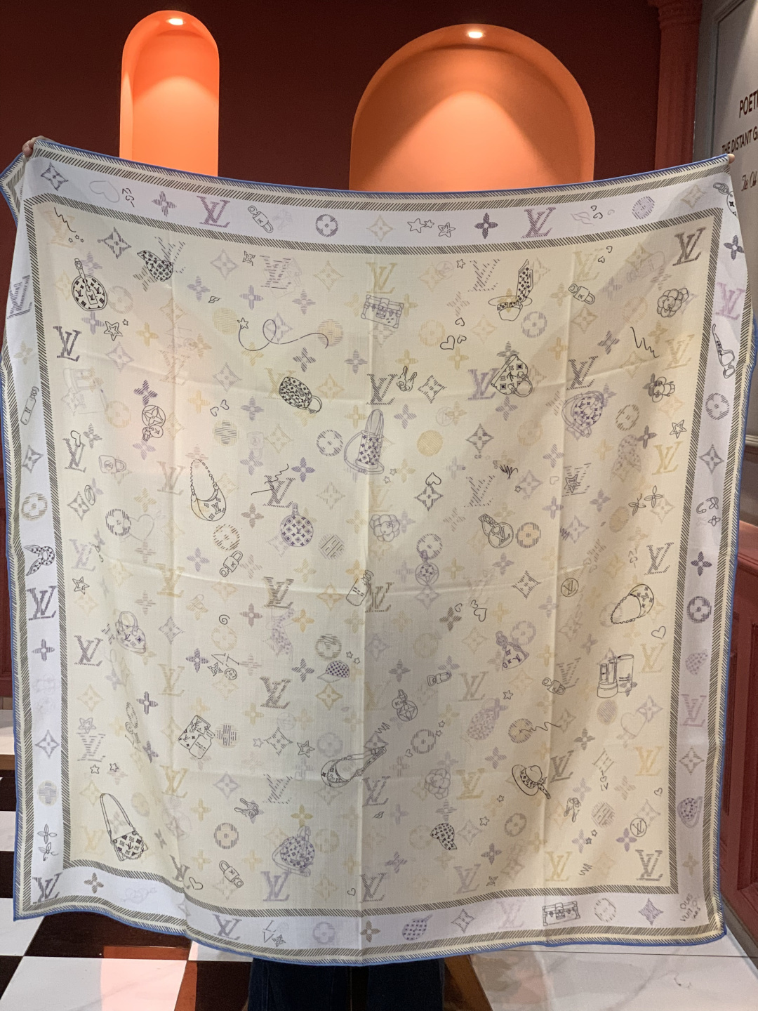 JARDIN DES PLANTES 140双面丝绒～ 【LV秋冬新品】 Jardin Des Plantes 丝绒披肩
