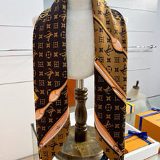 MONOGRAM CONFIDENTIAL 方巾 【18mm顶级真丝双面同色丝巾】 Monogram Confident MONOGRAM CONFIDENTIAL 方巾 【18mm顶级真丝双面同色丝巾】 Monogram Confident