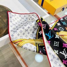 LV X TM MONOGRAM MULTICOLOR COLLECTOR SQUARE 90方巾 路易威登携手日本艺术 LV X TM MONOGRAM MULTICOLOR COLLECTOR SQUARE 90方巾 路易威登携手日本艺术