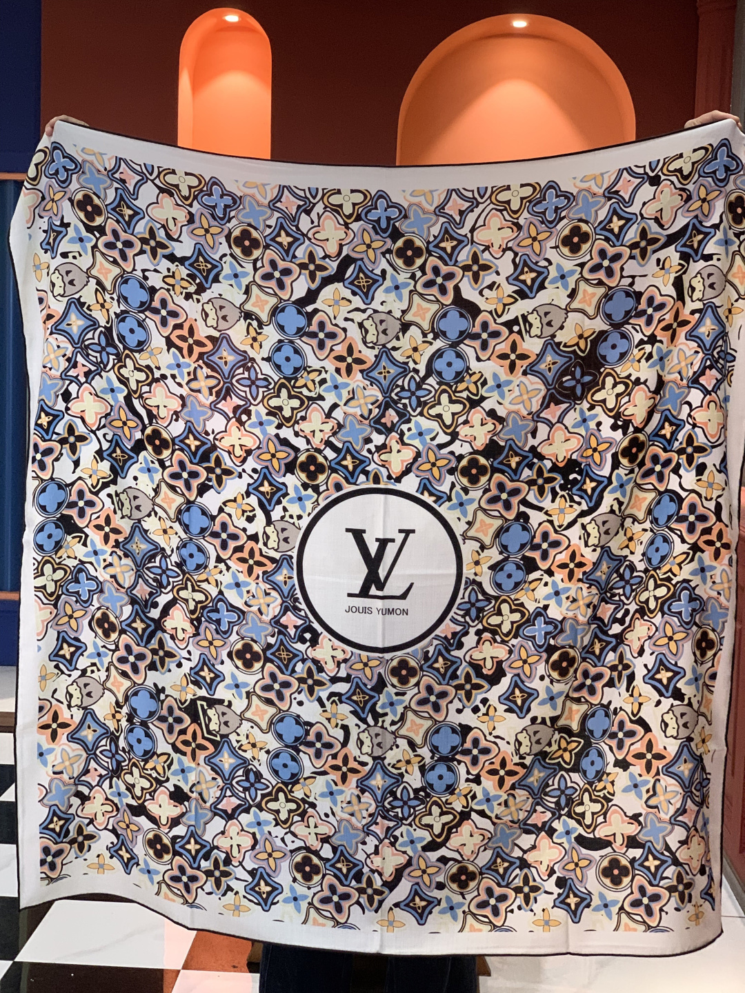 JARDIN DES PLANTES 140双面丝绒～ 【LV秋冬新品】 Jardin Des Plantes 丝绒披肩