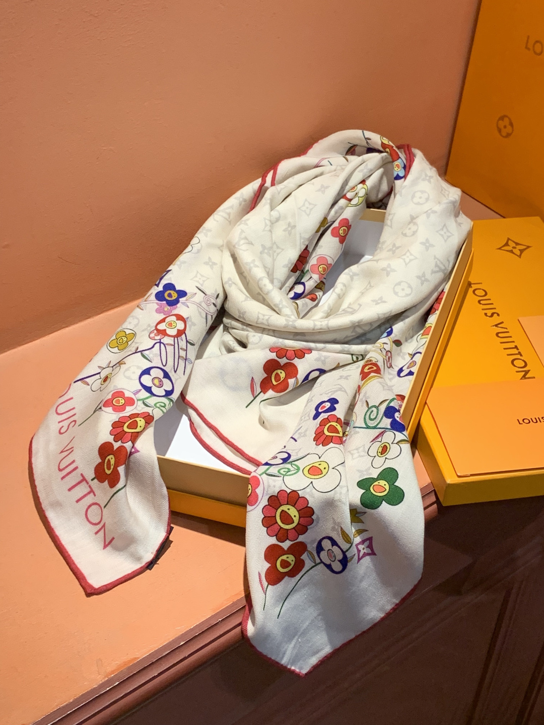 MONOGRAM INFINITY 140丝绒方巾 【140顶级丝绒双面同色】 Monogram Infinity 方巾