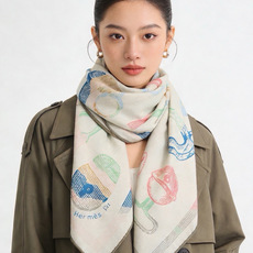 爱马仕(Hermes)【💗】 | “马具故事的诗意回顾”140披肩 【上新❤️】 永远秉承高品质 手工卷边羊绒和真丝混 爱马仕(Hermes)【💗】 | “马具故事的诗意回顾”140披肩 【上新❤️】 永远秉承高品质 手工卷边羊绒和真丝混