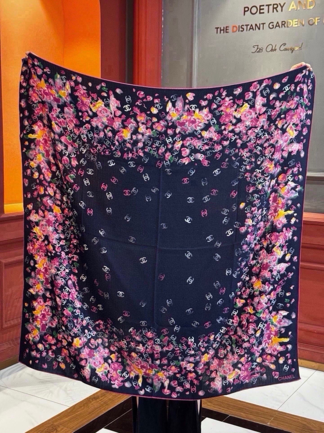 🌸·春日碎花 Chanel 140丝绒双面披肩 新款碎花花披肩 超级有氛围感 135*135cm的大尺寸 配色太好看了 