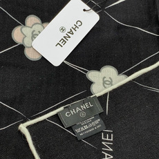 🆕 📦新款💖💖🏻🏻【山茶花印花140】140丝绒双面同色印花方巾‼️抢‼️VI🆕 P推荐 ‼️下手一定要快【高端 大爱 🆕 📦新款💖💖🏻🏻【山茶花印花140】140丝绒双面同色印花方巾‼️抢‼️VI🆕 P推荐 ‼️下手一定要快【高端 大爱