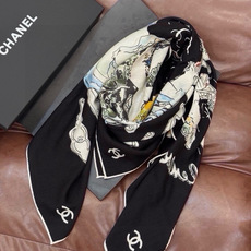 🆕 Chanel 高级手工坊系列~~ 【140顶级丝绒双面同色披肩】 25高级手工坊系列作品梦幻而极具电影感,灵感来 🆕 Chanel 高级手工坊系列~~ 【140顶级丝绒双面同色披肩】 25高级手工坊系列作品梦幻而极具电影感,灵感来