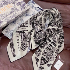 🆕 Dior ❤【️巴黎地图】140*140 双面同色丝绒方巾🉐️LAN DE 价🉐️ARIS 巴黎地图 这款方巾饰 🆕 Dior ❤【️巴黎地图】140*140 双面同色丝绒方巾🉐️LAN DE 价🉐️ARIS 巴黎地图 这款方巾饰