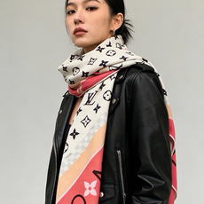 🆕 MONOGRAM INFINITY 140丝绒方巾 【140顶级丝绒双面同色】 Monogram Infinit 🆕 MONOGRAM INFINITY 140丝绒方巾 【140顶级丝绒双面同色】 Monogram Infinit