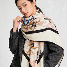 🆕 LV x TM 140披肩 【140顶级丝绒双面同色披肩】 本款L Multicolor披肩出自路易威登与知名日本 🆕 LV x TM 140披肩 【140顶级丝绒双面同色披肩】 本款L Multicolor披肩出自路易威登与知名日本