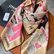 🆕 高级成衣系列~Chanel 【140双面同色丝绒披肩】 此系列谱写一曲自由轻灵的赞歌 本系列作品创新演绎品牌的 🆕 高级成衣系列~Chanel 【140双面同色丝绒披肩】 此系列谱写一曲自由轻灵的赞歌 本系列作品创新演绎品牌的