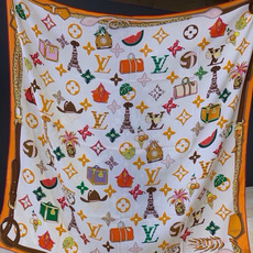 🆕 LV x TM 140披肩 【140顶级丝绒双面同色披肩】 本款L Multicolor披肩出自路易威登与知名日本 🆕 LV x TM 140披肩 【140顶级丝绒双面同色披肩】 本款L Multicolor披肩出自路易威登与知名日本