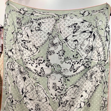 LV x TM 140披肩 【140顶级丝绒双面同色披肩】 本款L Multicolor披肩出自路易威登与知名日本艺术家 LV x TM 140披肩 【140顶级丝绒双面同色披肩】 本款L Multicolor披肩出自路易威登与知名日本艺术家