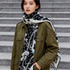 LV x TM 140披肩 【140顶级丝绒双面同色披肩】 本款L Multicolor披肩出自路易威登与知名日本艺术家 LV x TM 140披肩 【140顶级丝绒双面同色披肩】 本款L Multicolor披肩出自路易威登与知名日本艺术家