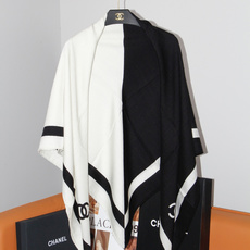 2026秋冬新品 Chanel 140披肩 30%真丝70%羊绒 马修.布拉齐将自己的首个系列作品构思为一场与嘉柏丽尔 2026秋冬新品 Chanel 140披肩 30%真丝70%羊绒 马修.布拉齐将自己的首个系列作品构思为一场与嘉柏丽尔