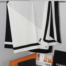 2026秋冬新品 Chanel 140披肩 30%真丝70%羊绒 马修.布拉齐将自己的首个系列作品构思为一场与嘉柏丽尔 2026秋冬新品 Chanel 140披肩 30%真丝70%羊绒 马修.布拉齐将自己的首个系列作品构思为一场与嘉柏丽尔
