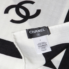 2026秋冬新品 Chanel 140披肩 30%真丝70%羊绒 马修.布拉齐将自己的首个系列作品构思为一场与嘉柏丽尔 2026秋冬新品 Chanel 140披肩 30%真丝70%羊绒 马修.布拉齐将自己的首个系列作品构思为一场与嘉柏丽尔