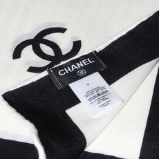 2026秋冬新品 Chanel 140披肩 30%真丝70%羊绒 马修.布拉齐将自己的首个系列作品构思为一场与嘉柏丽尔 2026秋冬新品 Chanel 140披肩 30%真丝70%羊绒 马修.布拉齐将自己的首个系列作品构思为一场与嘉柏丽尔