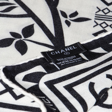 2026秋冬新品 Chanel 140披肩 30%真丝70%羊绒 马修.布拉齐将自己的首个系列作品构思为一场与嘉柏丽尔 2026秋冬新品 Chanel 140披肩 30%真丝70%羊绒 马修.布拉齐将自己的首个系列作品构思为一场与嘉柏丽尔