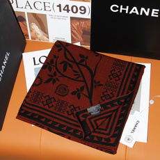 2026秋冬新品 Chanel 140披肩 30%真丝70%羊绒 马修.布拉齐将自己的首个系列作品构思为一场与嘉柏丽尔 2026秋冬新品 Chanel 140披肩 30%真丝70%羊绒 马修.布拉齐将自己的首个系列作品构思为一场与嘉柏丽尔
