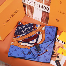 LV x TM 140披肩 【140顶级丝绒双面同色披肩】 本款L Multicolor披肩出自路易威登与知名日本艺术家 LV x TM 140披肩 【140顶级丝绒双面同色披肩】 本款L Multicolor披肩出自路易威登与知名日本艺术家