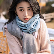 ✨✨太美了😍 爱马仕 情侣款 美到要尖叫😱专柜最新款🎊英伦欧美范儿「多色渐变」又是一款即时尚又实用的大围巾&长巾,🎆撞色 ✨✨太美了😍 爱马仕 情侣款 美到要尖叫😱专柜最新款🎊英伦欧美范儿「多色渐变」又是一款即时尚又实用的大围巾&长巾,🎆撞色