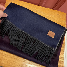 ✨✨太美了😍 爱马仕 情侣款 美到要尖叫😱专柜最新款🎊英伦欧美范儿「多色渐变」又是一款即时尚又实用的大围巾&长巾,🎆撞色 ✨✨太美了😍 爱马仕 情侣款 美到要尖叫😱专柜最新款🎊英伦欧美范儿「多色渐变」又是一款即时尚又实用的大围巾&长巾,🎆撞色