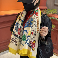 爱马仕~秋冬搭配利器❗️顶级双面同色 版真丝羊绒披肩!!1条等于2条】点睛精彩,图案和配色都超级喜欢,又一款双面配色工艺 爱马仕~秋冬搭配利器❗️顶级双面同色 版真丝羊绒披肩!!1条等于2条】点睛精彩,图案和配色都超级喜欢,又一款双面配色工艺