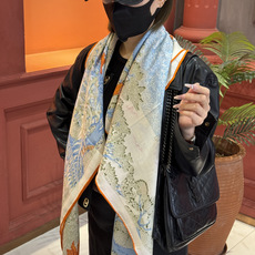 爱马仕~秋冬搭配利器❗️顶级双面同色 版真丝羊绒披肩!!1条等于2条】点睛精彩,图案和配色都超级喜欢,又一款双面配色工艺 爱马仕~秋冬搭配利器❗️顶级双面同色 版真丝羊绒披肩!!1条等于2条】点睛精彩,图案和配色都超级喜欢,又一款双面配色工艺