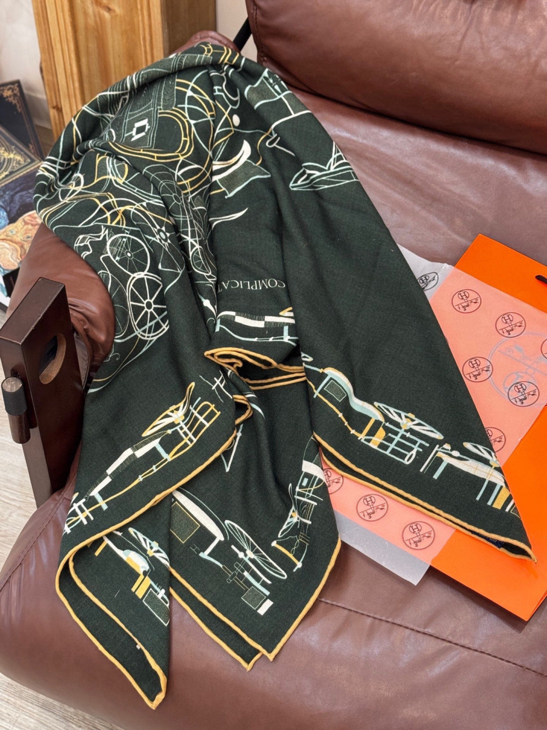 ✨✨HERMES 牛逼爆款 双面同色【马术的错综交叠140】【绝对顶级品质】💣超值回馈🎀绝对会尖叫的专柜品质😈💎此款是H