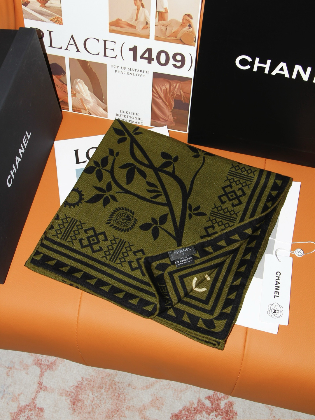 2026秋冬新品 Chanel  140披肩 30%真丝70%羊绒 马修.布拉齐将自己的首个系列作品构思为一场与嘉柏丽尔