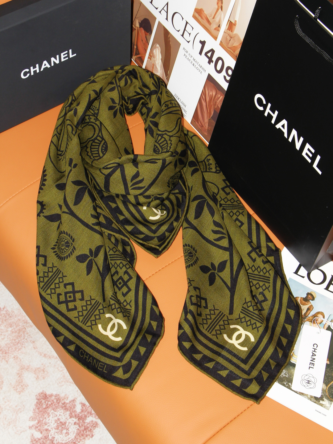 2026秋冬新品 Chanel  140披肩 30%真丝70%羊绒 马修.布拉齐将自己的首个系列作品构思为一场与嘉柏丽尔