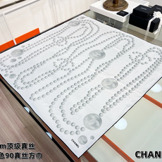 Chanel 90丝巾 新品 18mm顶级真丝双面同色印花 经典的包包鞋子饰品设计 永远是香家最不可错过的时尚单品 高级 Chanel 90丝巾 新品 18mm顶级真丝双面同色印花 经典的包包鞋子饰品设计 永远是香家最不可错过的时尚单品 高级