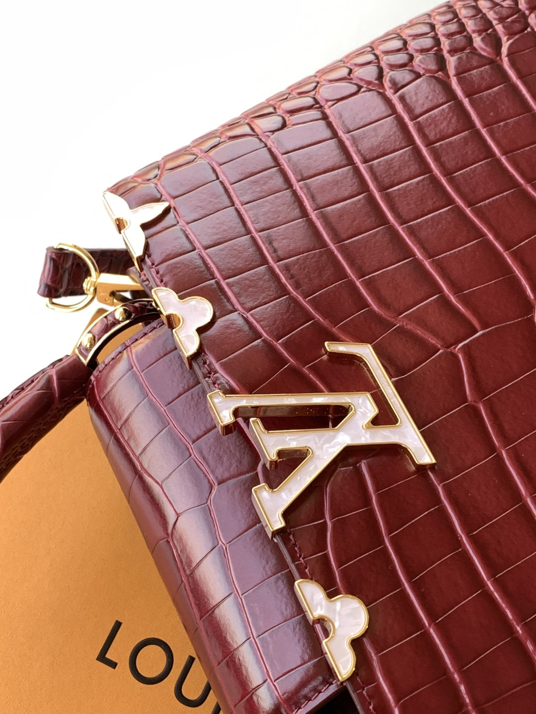 Lacoste 全钢五金 独家定制 精品级别 进口酒红亮光鳄鱼纹金扣M86154动态163c动态变码