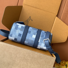 M28600 【全钢五金MB 】本款 Keepall Bandoulière 25 手袋采用 Damoflage 涂层帆 M28600 【全钢五金MB 】本款 Keepall Bandoulière 25 手袋采用 Damoflage 涂层帆