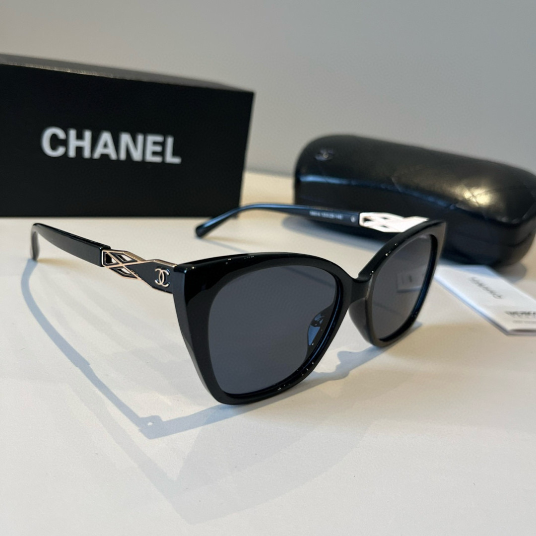 NO:362528,CHANEL Chanel sunglasses many celebrities same style [color] Chanel new large frame sunglasses, Polaroid ultra-clear sunglasses, sunglasses, glasses, chanel, chanel19860909CHANEL香奈儿太阳镜众多明星同款[色]香奈儿新款大框墨镜 ,宝丽来超清太阳镜眼镜墨镜太阳镜,眼镜,chanel,chanel,glasses