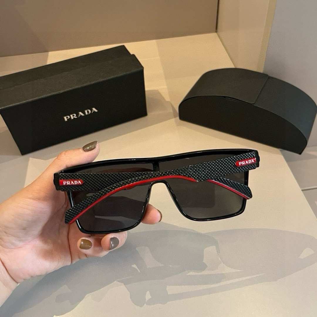 Prada Syze 110 Motion Sunglasses: Perfect for Sports and Style - 图片 5