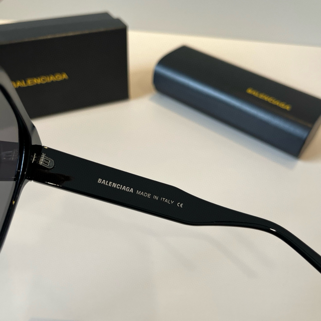 Stylish Parisian Glasses: Gender-Neutral, Pure, Cool, and Comfortable. - 图片 5