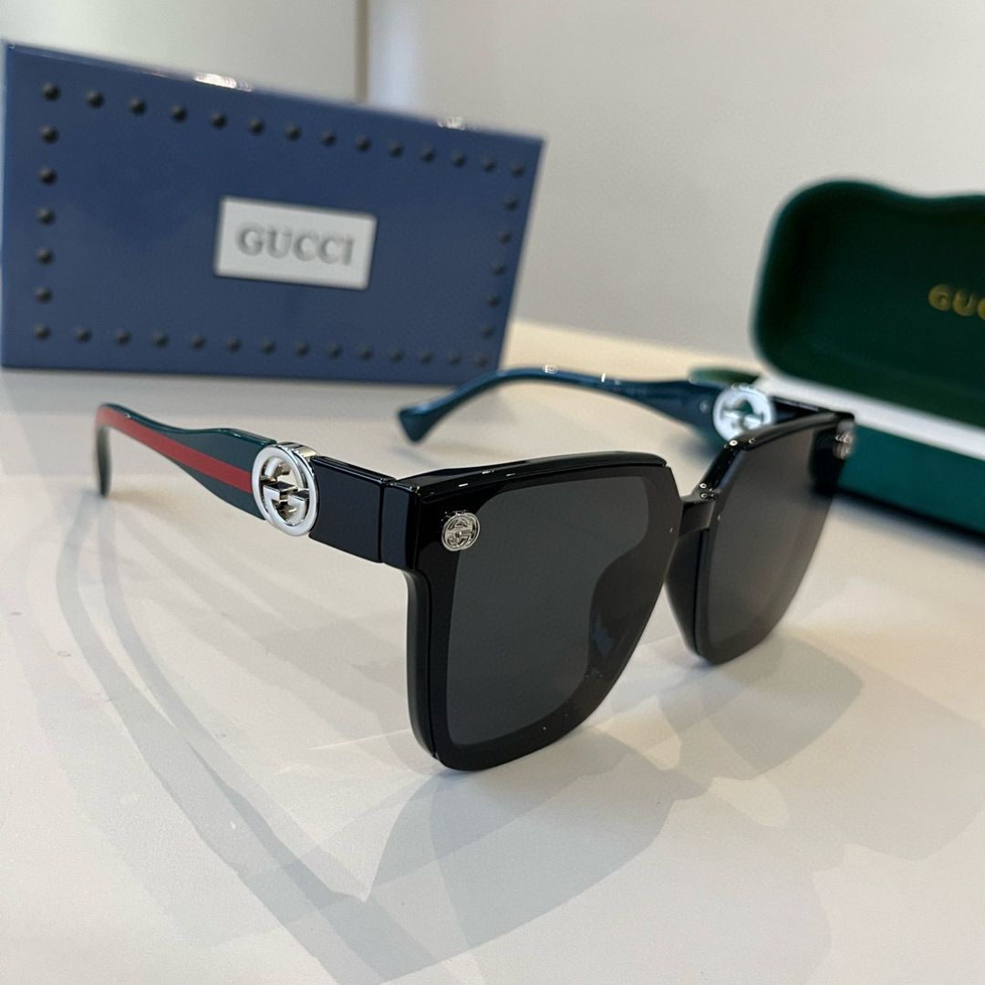 NO:364398,Gucci's heavy new product, women's sunglasses, large frame three-dimensional, face shape, retro charming glasses, sunglasses, glasses, gucci19860909Gucci古奇重磅新品 女款太阳镜 大框立体面 修饰脸型 复古有韵味眼镜墨镜太阳镜,眼镜,gucci,glasses
